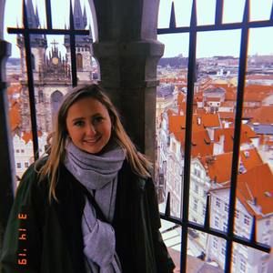 Meet your Posher, Lauren